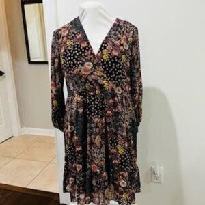 Sandra Darren Dress Midi Black Floral Long Sleeve Surplice Bust Sz M Prairie